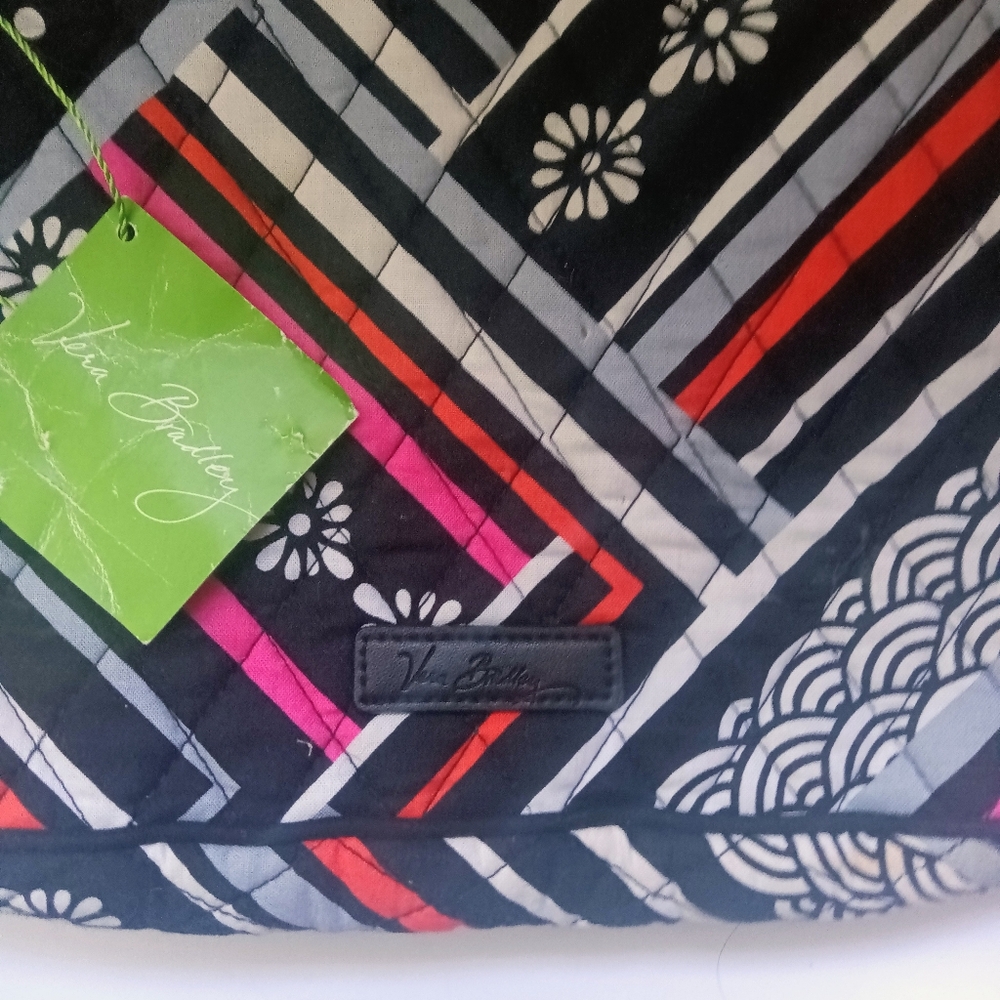 Vera Bradley Triple Zip Hipster Crossbody Bag Northern Stripes NWT $58 - Picture 4 of 7